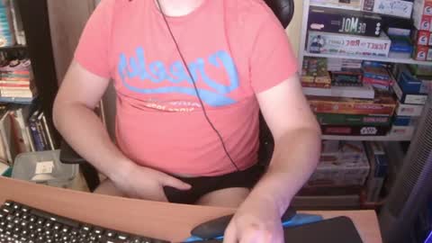 Snapshot of erik_dapper chatting on 12, 6, 2026 Erik Dapper online show from 12, 6, 2026