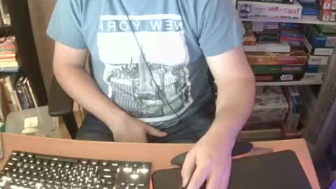 Snapshot of erik_dapper chatting on 17, 6, 2026 Erik Dapper online show from 17, 6, 2026