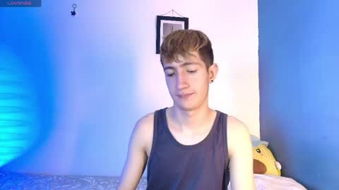 Snapshot of erik_golden_ chatting on 18, 5, 2026 I am Erik online show from 18, 5, 2026