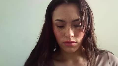 Erika online show from 6, 11, 2025