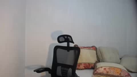 erika_madrigal online show from 7, 12, 2024