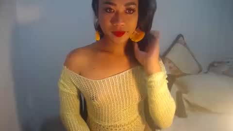 erika_madrigal online show from 25, 12, 2024