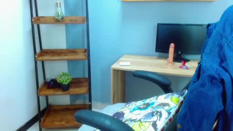 Snapshot of erika_stevens chatting on 28, 12, 2024 E R I K A - SAGITARIO..... online show from 28, 12, 2024