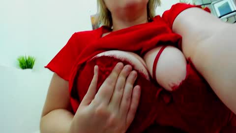 Adelina online show from 7, 12, 2024