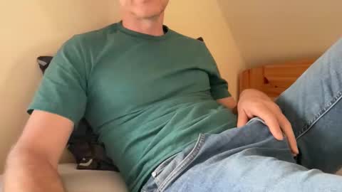 Snapshot of erikwant2 chatting on 9, 9, 2025 erikwant2 online show from 9, 9, 2025