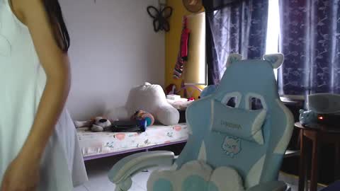 erina_1 online show from 7, 2, 2025