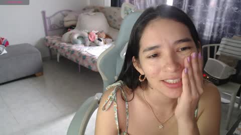 Snapshot of erina_1 chatting on 25, 4, 2026 erina_1 online show from 25, 4, 2026