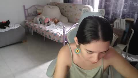 Snapshot of erina_1 chatting on 11, 5, 2026 erina_1 online show from 11, 5, 2026