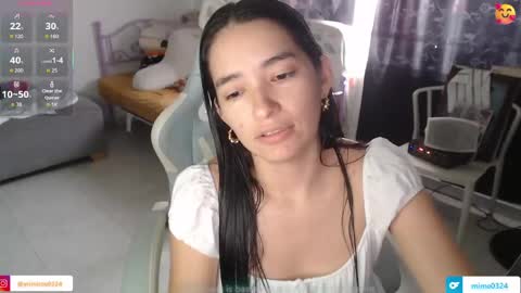 Snapshot of erina_1 chatting on 17, 5, 2026 erina_1 online show from 17, 5, 2026