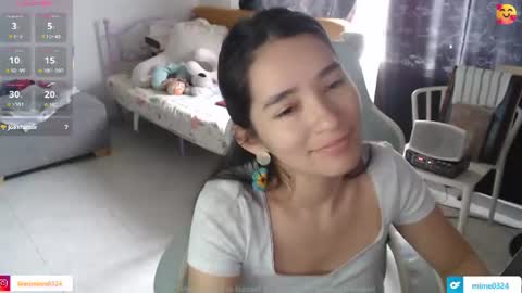 Snapshot of erina_1 chatting on 14, 6, 2026 erina_1 online show from 14, 6, 2026
