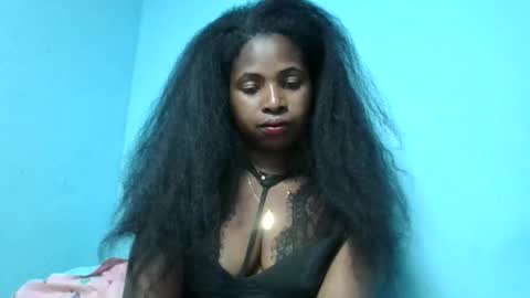 Snapshot of erisca19 chatting on 6, 6, 2026 Erisca19 online show from 6, 6, 2026