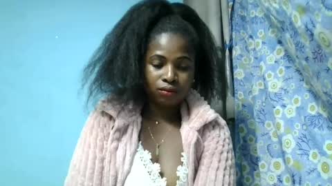 Snapshot of erisca19 chatting on 13, 6, 2026 Erisca19 online show from 13, 6, 2026