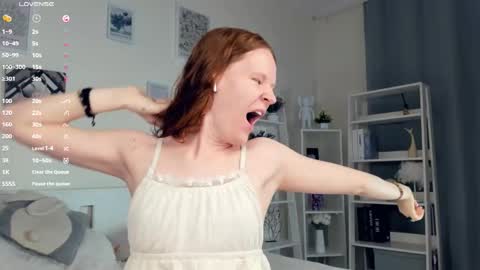 Snapshot of erline_may chatting on 24, 9, 2025 Sofia online show from 24, 9, 2025