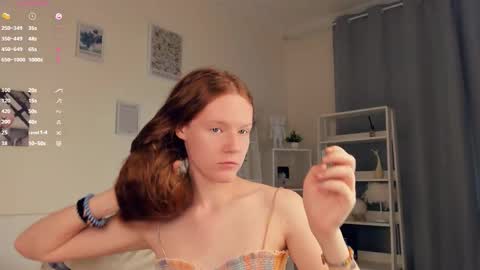 Snapshot of erline_may chatting on 27, 9, 2025 Sofia online show from 27, 9, 2025