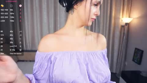 Snapshot of erlinefairall chatting on 30, 11, 2025 Erline and Monica online show from 30, 11, 2025