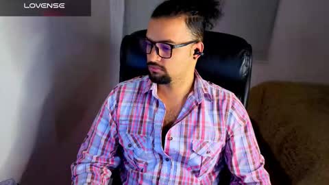 Snapshot of ernesto_rodriguez_82 chatting on 21, 2, 2026 ernesto rodriguez 82 online show from 21, 2, 2026