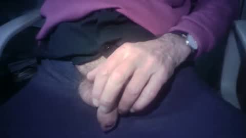 Snapshot of ernie4u chatting on 19, 1, 2025 Ernie online show from 19, 1, 2025
