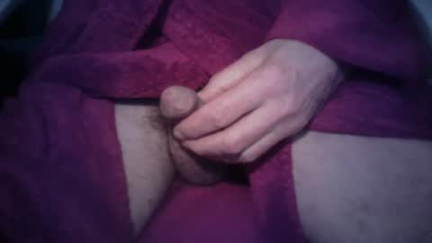 Snapshot of ernie4u chatting on 2, 3, 2025 Ernie online show from 2, 3, 2025