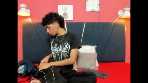 Snapshot of ero_boy40 chatting on 10, 6, 2026 ero_boy40 online show from 10, 6, 2026