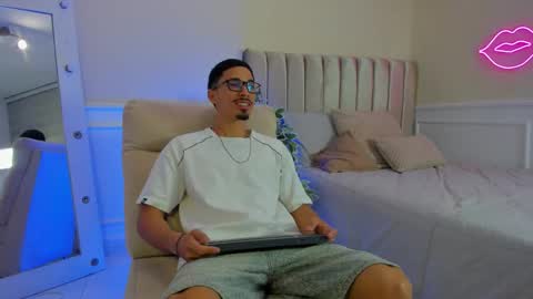 eros_becker_ online show from 18, 3, 2026