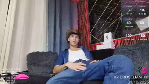 Snapshot of eroseliam chatting on 2, 11, 2025 EROS ELIAM online show from 2, 11, 2025