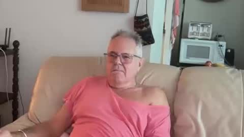 Snapshot of erostalk chatting on 16, 10, 2025 eros online show from 16, 10, 2025