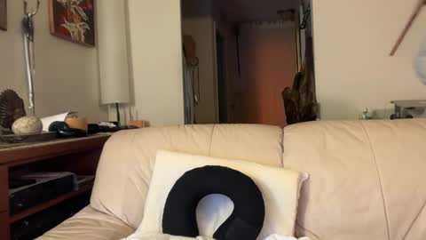 eros online show from 22, 10, 2025