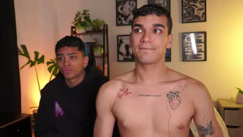 Snapshot of eroswild_ chatting on 16, 9, 2025 Eros Wild online show from 16, 9, 2025