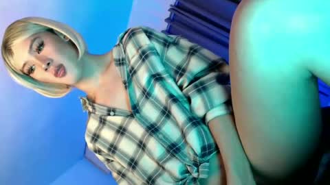 erotic_empress18 online show from 19, 6, 2026