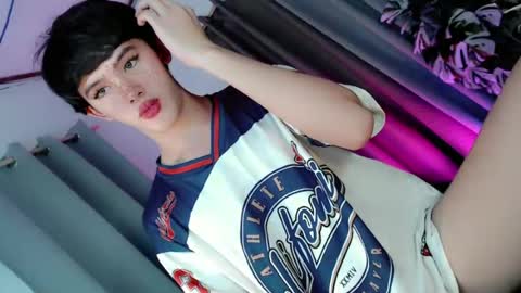 erotic_empress18 online show from 28, 6, 2026