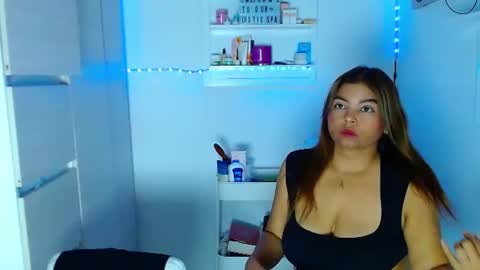Snapshot of erotic_spa chatting on 2, 7, 2026 EROTIC SPA online show from 2, 7, 2026