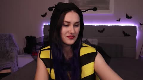 Snapshot of erotic_synth_goddess chatting on 25, 10, 2025 erotic_synth_goddess online show from 25, 10, 2025