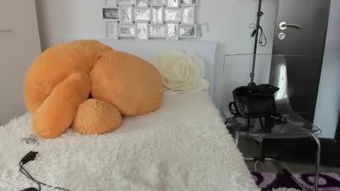 eroticsensualkitty4u online show from 26, 2, 2025