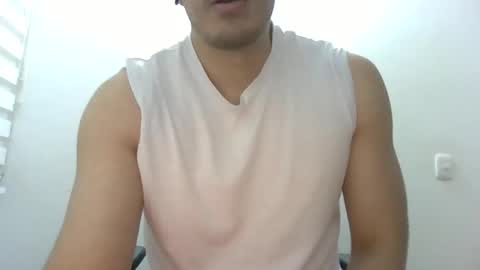 Snapshot of erra311 chatting on 5, 5, 2026 erra311 online show from 5, 5, 2026