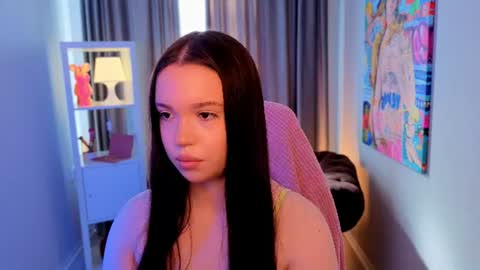 Snapshot of erynel chatting on 22, 6, 2026 Silvia online show from 22, 6, 2026