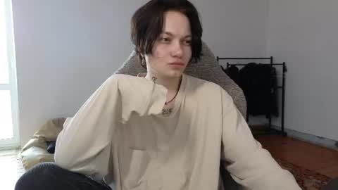 Snapshot of esajukyy chatting on 7, 7, 2026 esajukyy online show from 7, 7, 2026