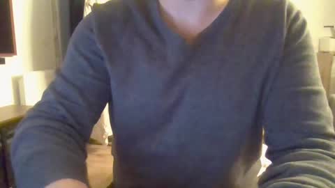 Snapshot of esclavepourfemme chatting on 3, 1, 2025 esclavepourfemme online show from 3, 1, 2025