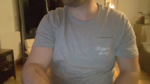 Snapshot of esclavepourfemme chatting on 23, 1, 2025 esclavepourfemme online show from 23, 1, 2025