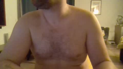 Snapshot of esclavepourfemme chatting on 16, 10, 2025 esclavepourfemme online show from 16, 10, 2025