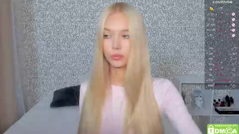 Megan and Brad online show from 13, 10, 2025