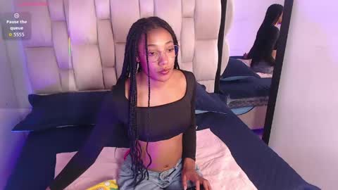 Snapshot of esmeralda_bk chatting on 13, 5, 2026 esmeralda_bk online show from 13, 5, 2026