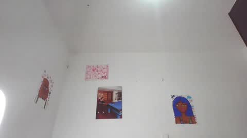 Snapshot of esmeralda_parck chatting on 1, 1, 2025 Esmeralda parck online show from 1, 1, 2025