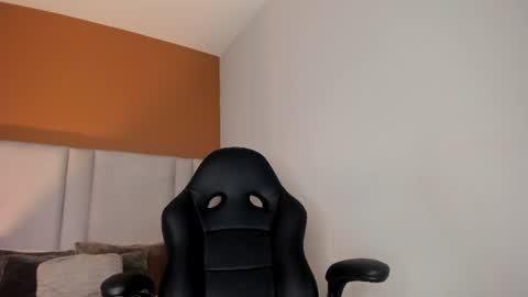 Snapshot of esmeralda_rose__ chatting on 26, 6, 2026 esmeralda_rose__ online show from 26, 6, 2026