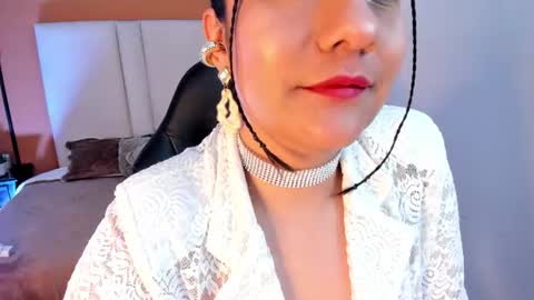 Snapshot of esmeralda_rose__ chatting on 27, 6, 2026 esmeralda_rose__ online show from 27, 6, 2026