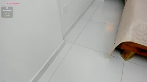 Esmeralda online show from 12, 4, 2026