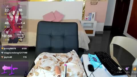 ESMERALDA online show from 8, 3, 2025