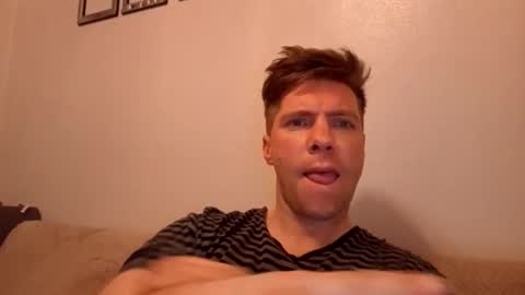 Snapshot of essexlad2022 chatting on 1, 4, 2026 essexlad2022 online show from 1, 4, 2026