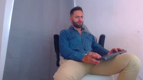 esteban online show from 4, 1, 2025