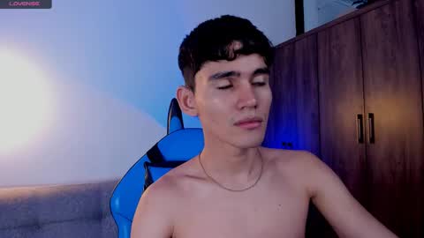 Snapshot of estebanperez_ chatting on 25, 2, 2025 Esteban online show from 25, 2, 2025