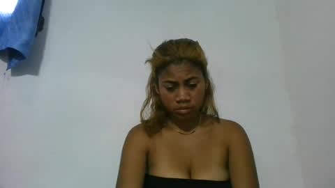 Snapshot of estelah796836 chatting on 15, 6, 2026 estelah796836 online show from 15, 6, 2026